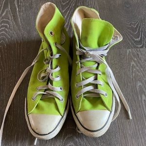 Like Green Converse High Tops Women’s Size 8